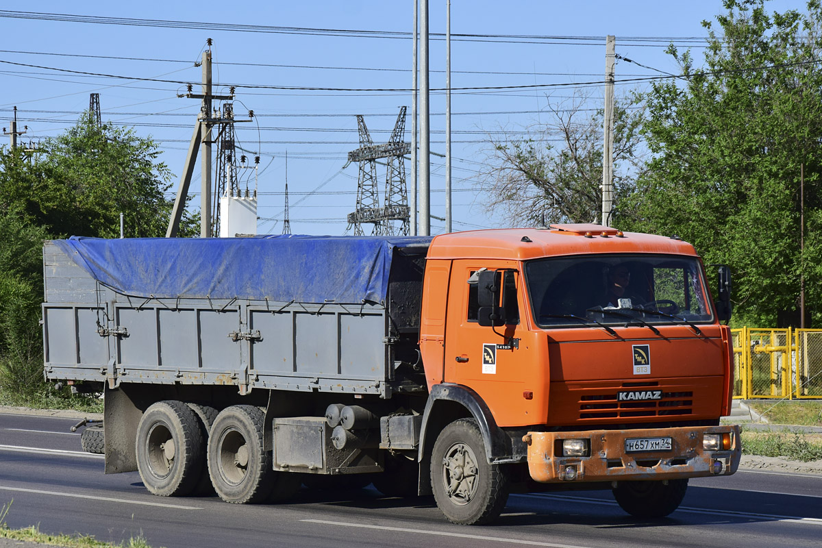 Волгоградская область, № Н 657 ХМ 34 — КамАЗ-53212