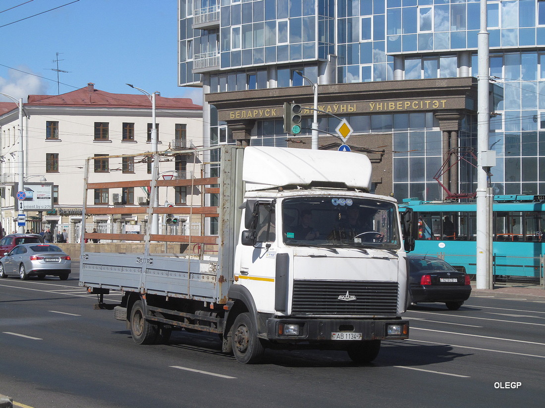 Минск, № АВ 1134-7 — МАЗ-437041 "Зубрёнок"