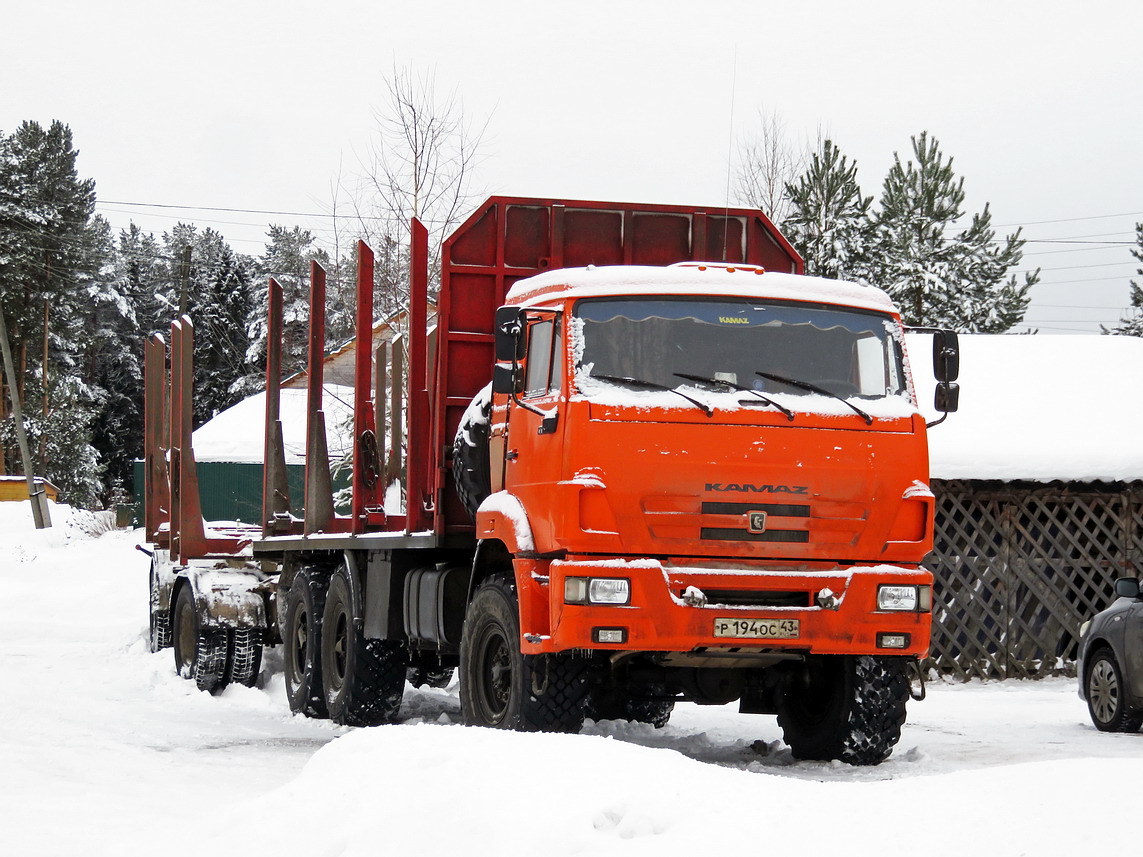 Кировская область, № Р 194 ОС 43 — КамАЗ-43118-24