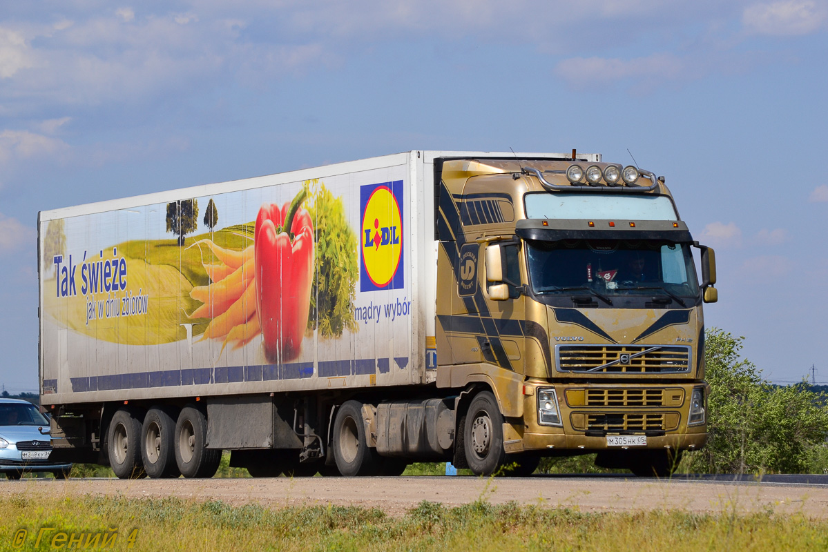 Дагестан, № М 305 НК 05 — Volvo ('2002) FH12.460