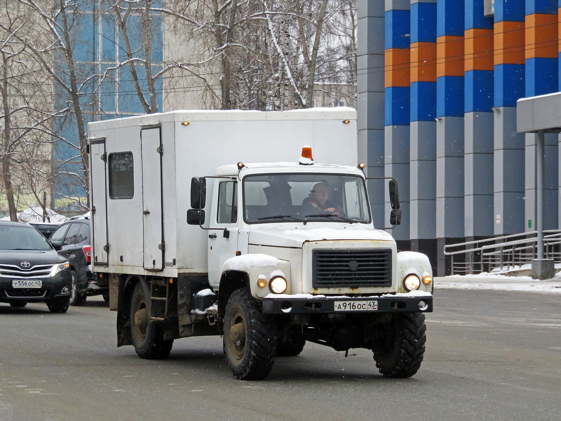 Кировская область, № А 916 ОС 43 — ГАЗ-33081 «Садко»