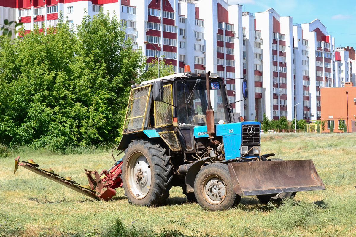 Волгоградская область, № 1092 — Беларус-82.1