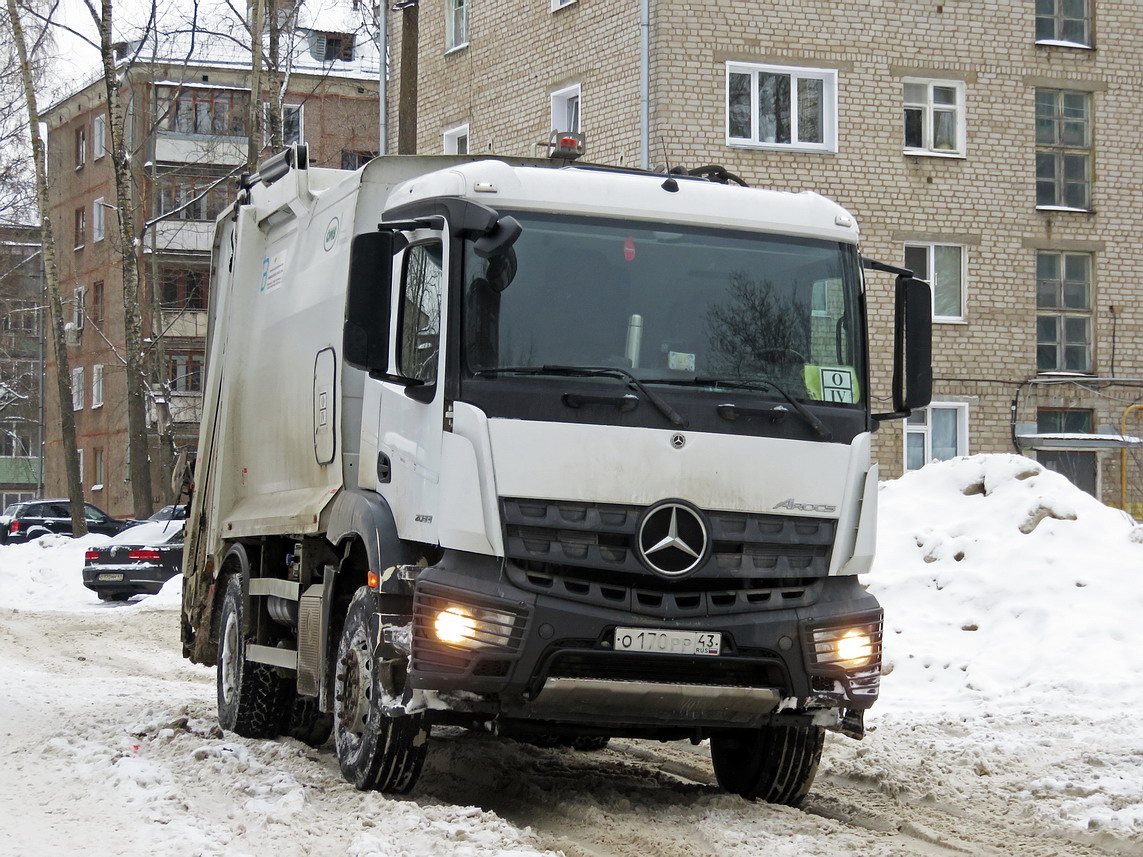 Кировская область, № О 170 РР 43 — Mercedes-Benz Arocs 2033 [Z9M]