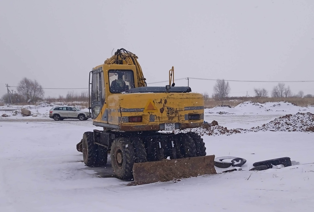 Московская область, № 9343 ХО 50 — JCB (общая модель)