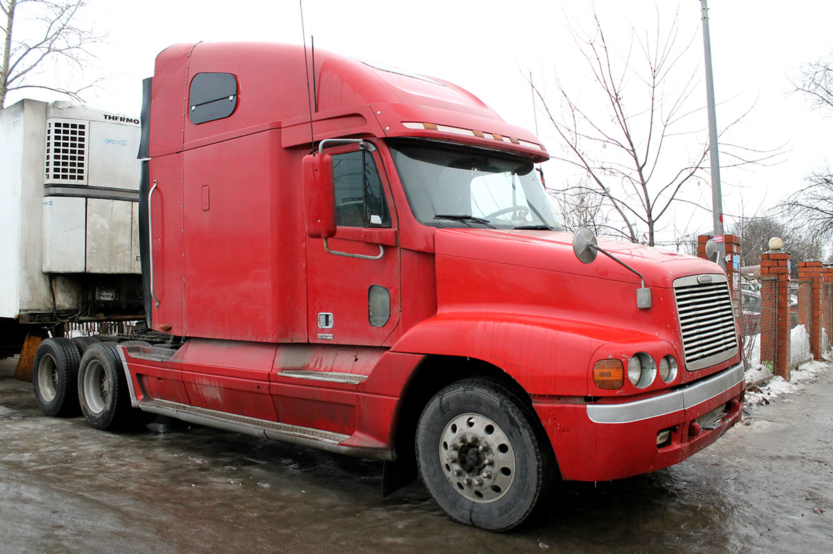 Ленинградская область, № С 134 ММ 47 — Freightliner Century Class