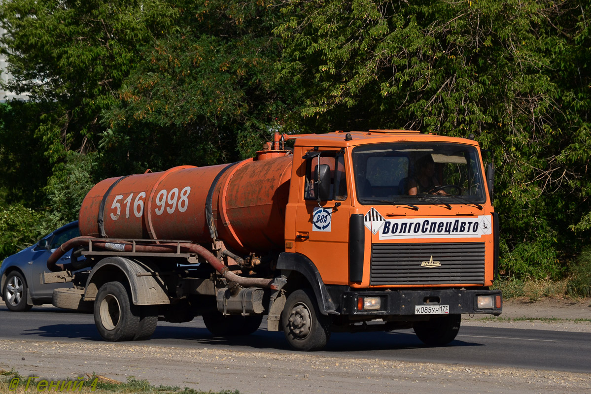 Волгоградская область, № К 085 УН 177 — МАЗ-437041