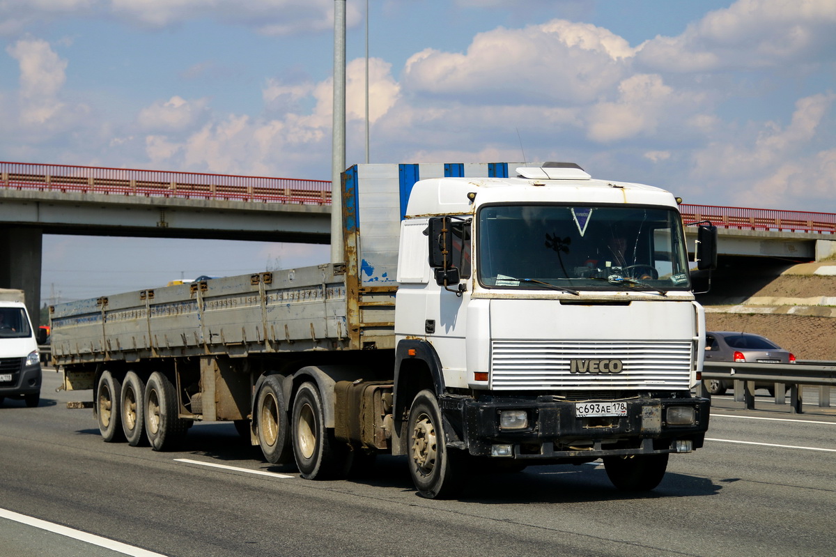 Санкт-Петербург, № С 693 АЕ 178 — IVECO TurboTech