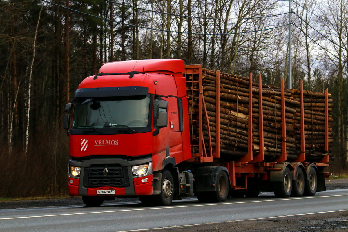 Ленинградская область, № О 704 ТВ 47 — Renault T-Series ('2013)