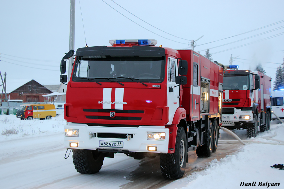 Ненецкий автономный округ, № А 584 ВС 83 — КамАЗ-43118-RF [43118F-R]