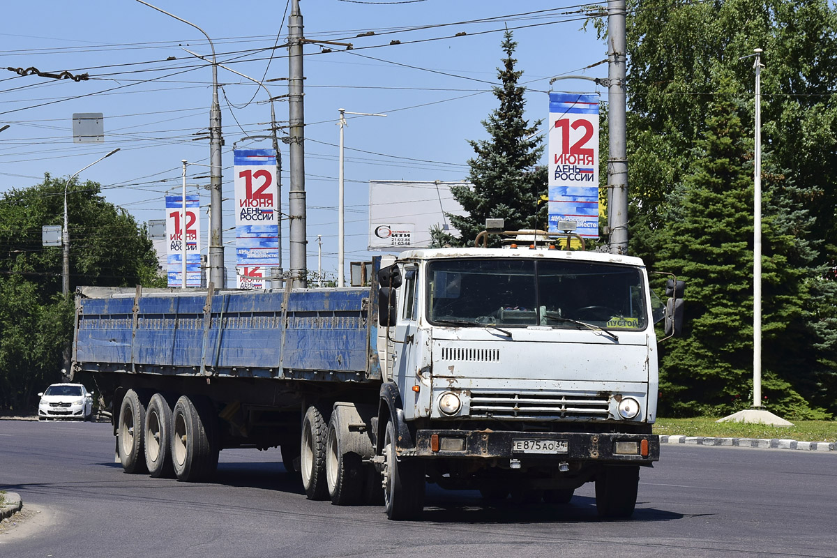 Волгоградская область, № Е 875 АО 34 — КамАЗ-5320