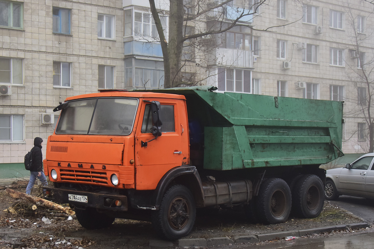 Волгоградская область, № А 744 АВ 134 — КамАЗ-55111 [551110]