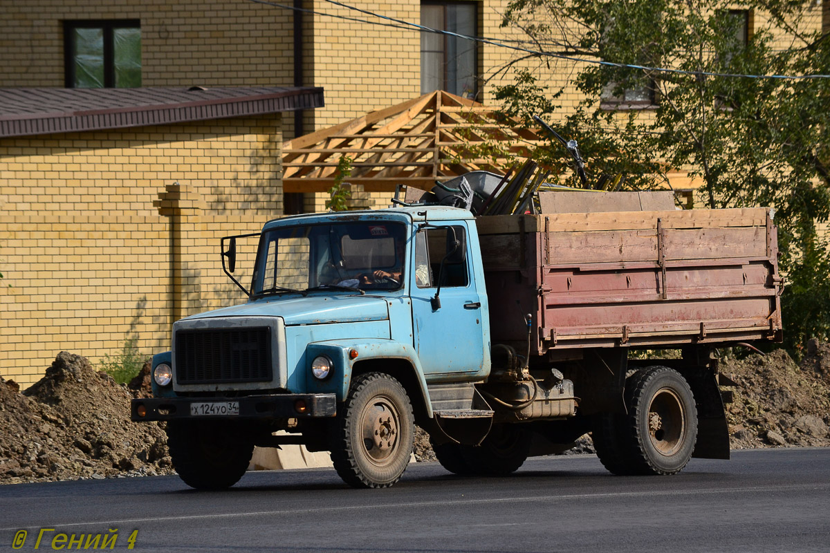 Волгоградская область, № Х 124 УО 34 — ГАЗ-33072