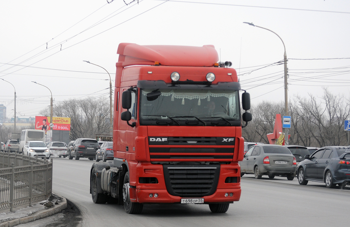 Омская область, № Т 698 ОР 55 — DAF XF105 FT