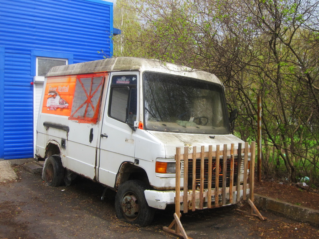 Кировская область, № АО 714 М 43 — Mercedes-Benz T2 ('1986)