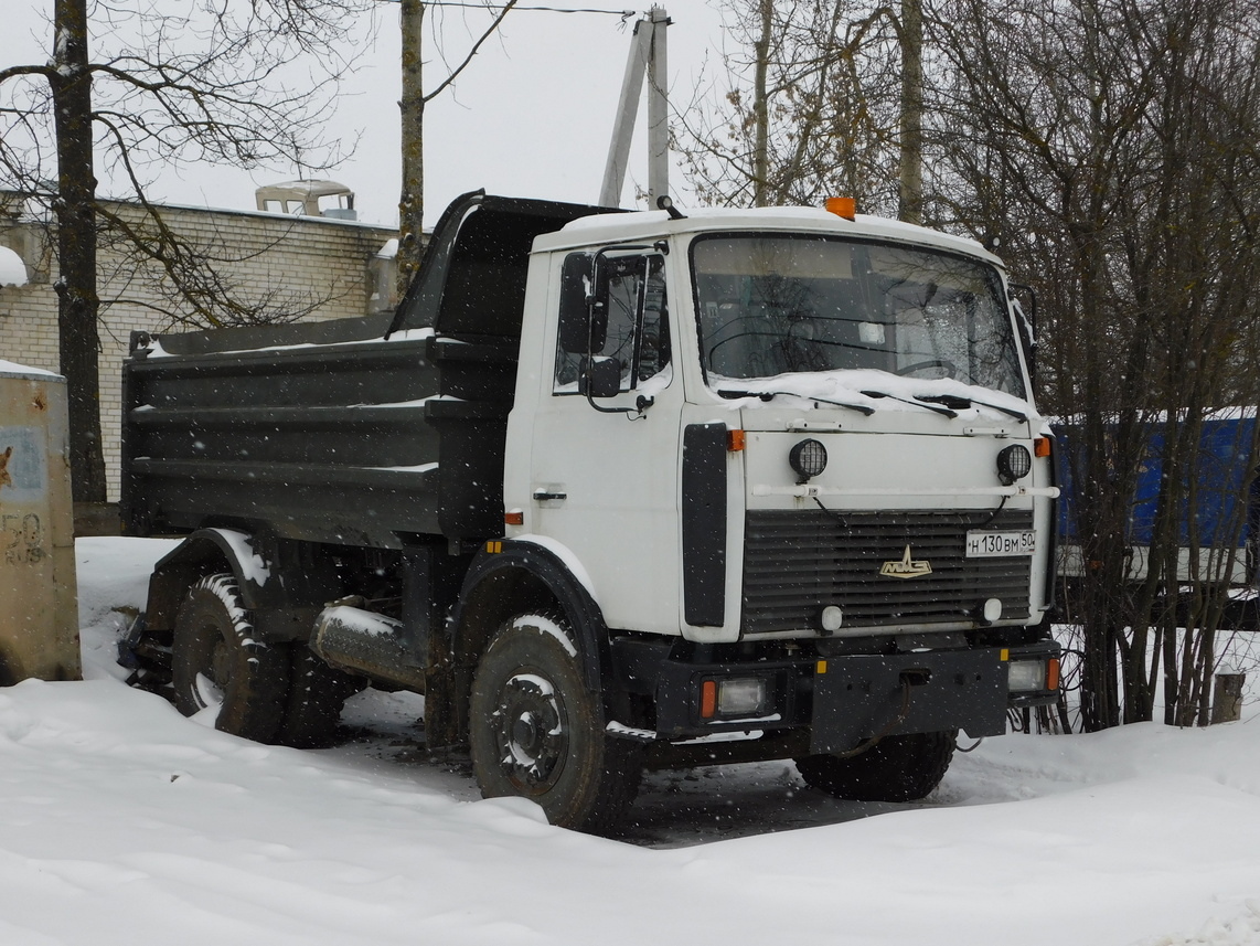 Московская область, № Н 130 ВМ 50 — МАЗ-555102