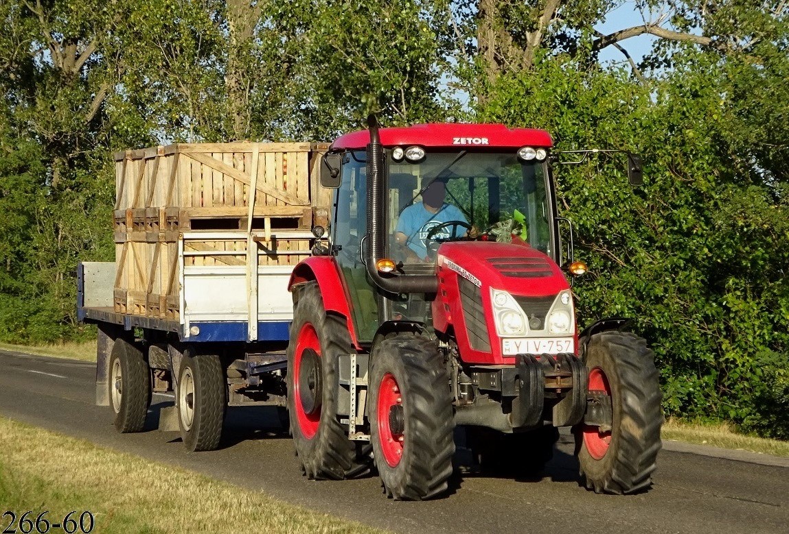 Венгрия, № YIV-757 — Zetor (общая модель)