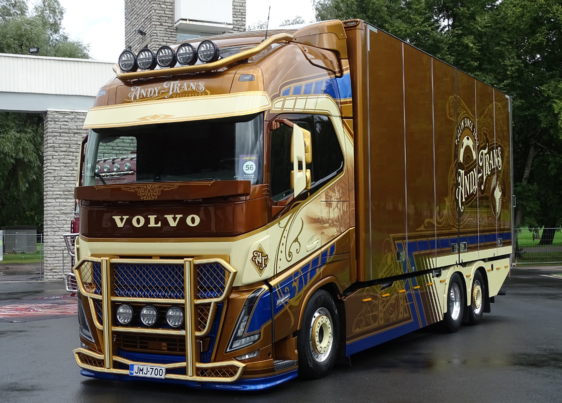 Финляндия, № JMJ-700 — Volvo ('2020) FH-Series; Эстония — Tallinn Truck Show 2022