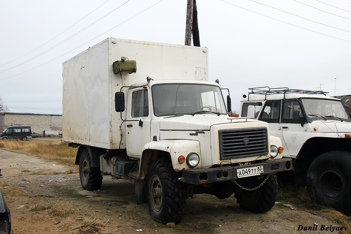 Ненецкий автономный округ, № А 049 ТТ 83 — ГАЗ-33081 «Садко»