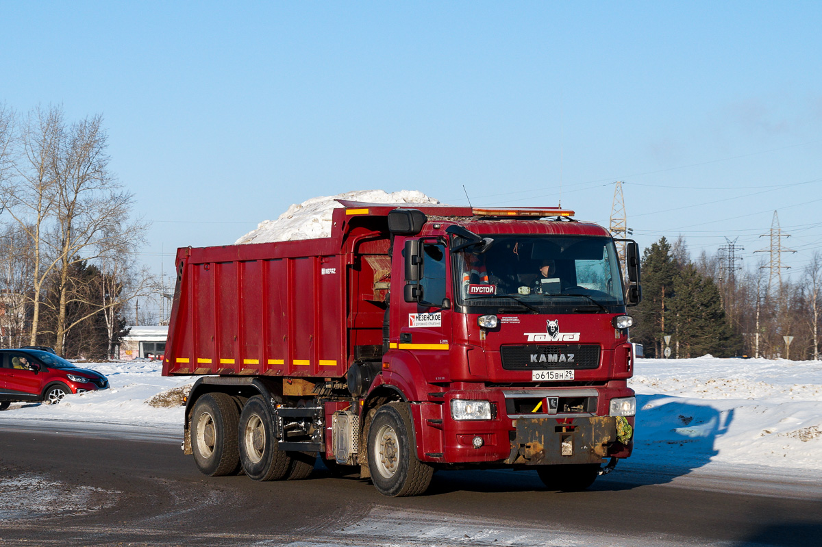 Архангельская область, № О 615 ВН 29 — КамАЗ-6520-53 "Люкс"