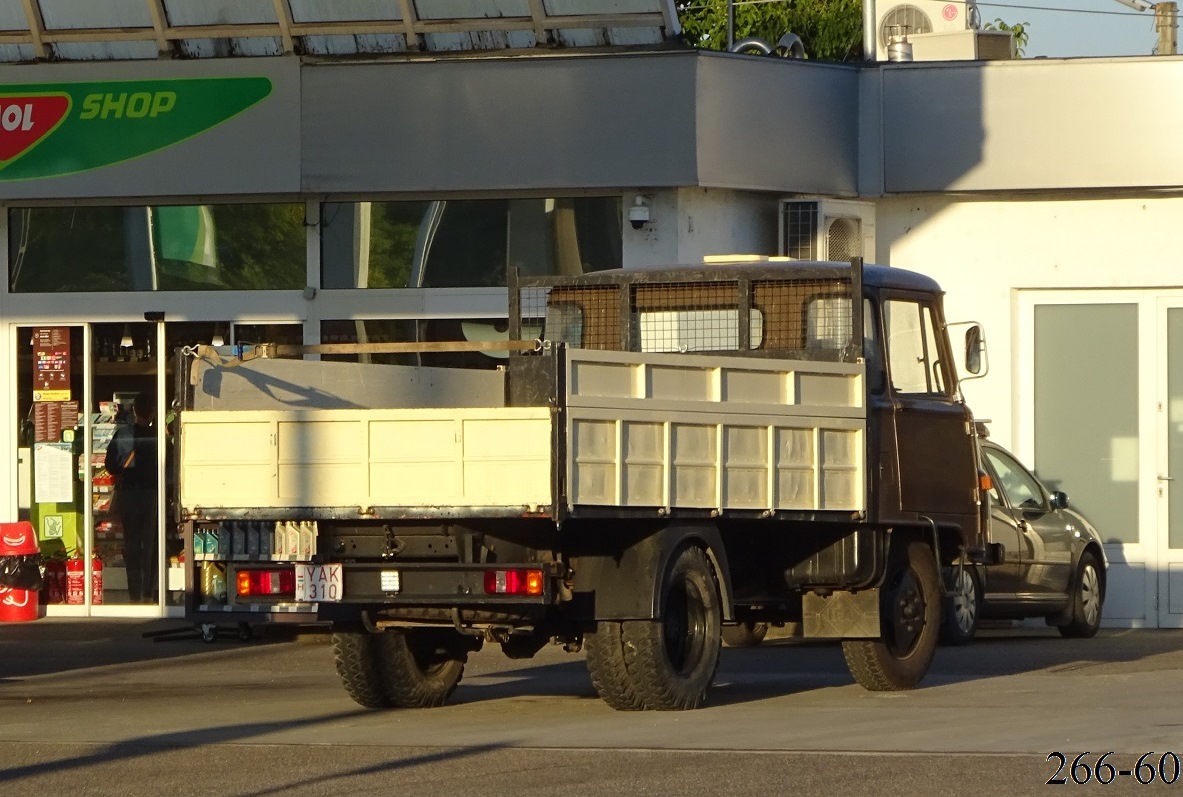 Венгрия, № YAK-310 — Robur (общая модель)