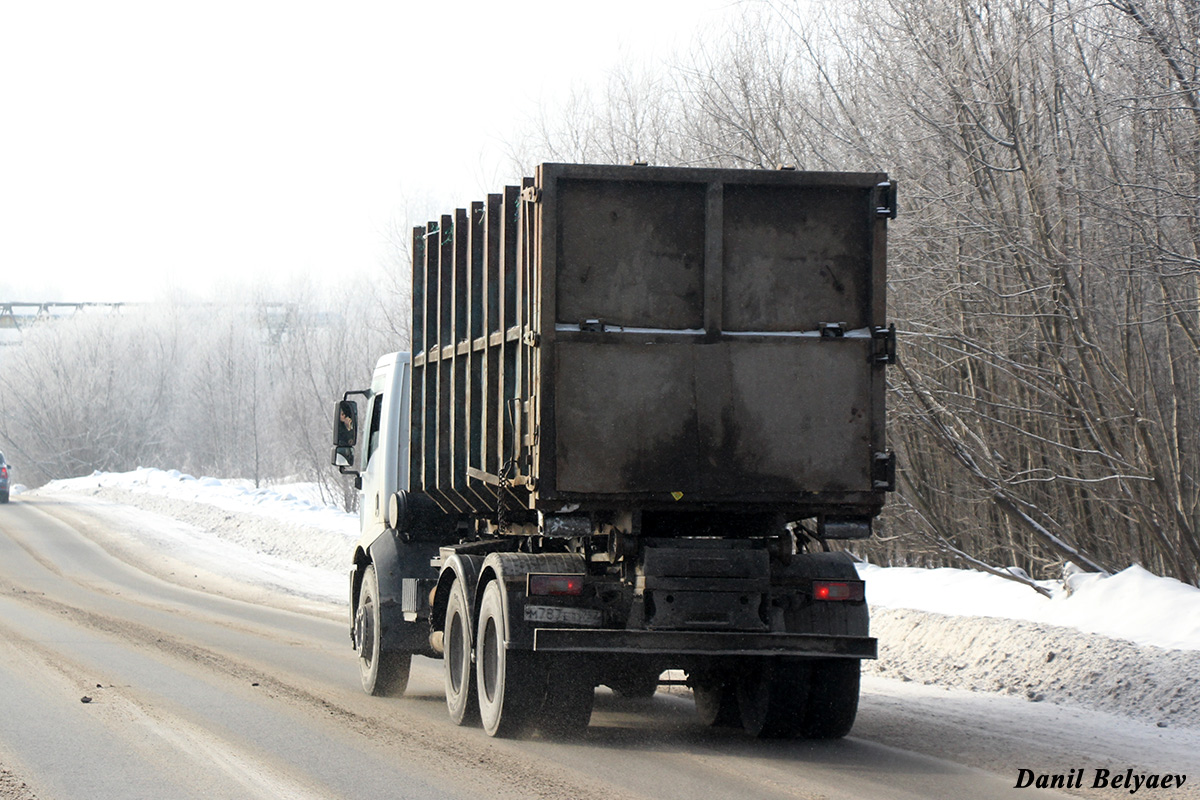 Архангельская область, № М 787 ЕТ 797 — Ford Cargo ('2003) 2530