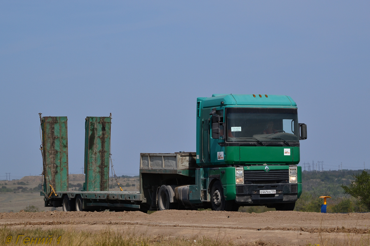 Волгоградская область, № Е 441 КК 134 — Renault Magnum Integral ('1997)