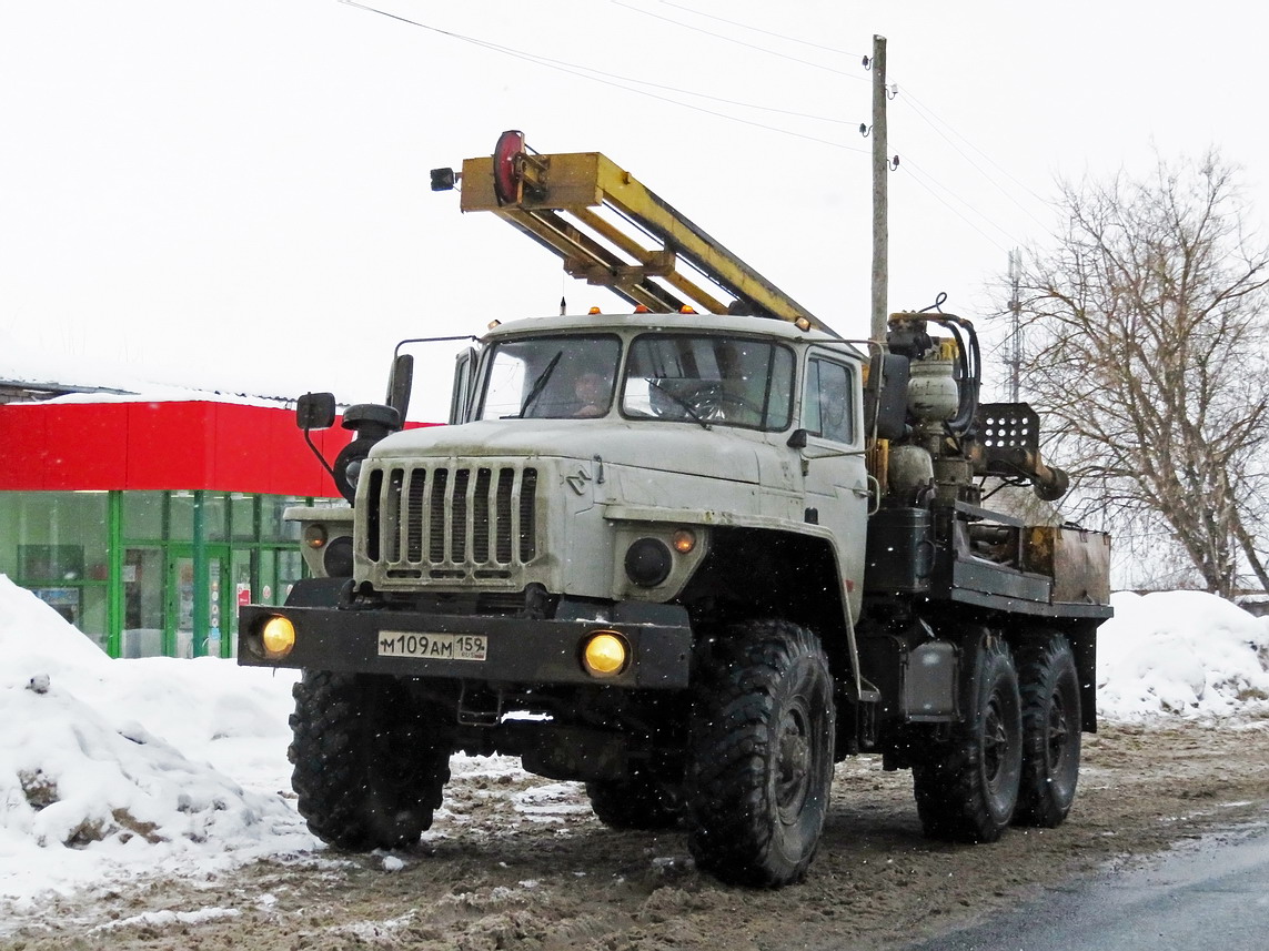 Пермский край, № М 109 АМ 159 — Урал-44202-41