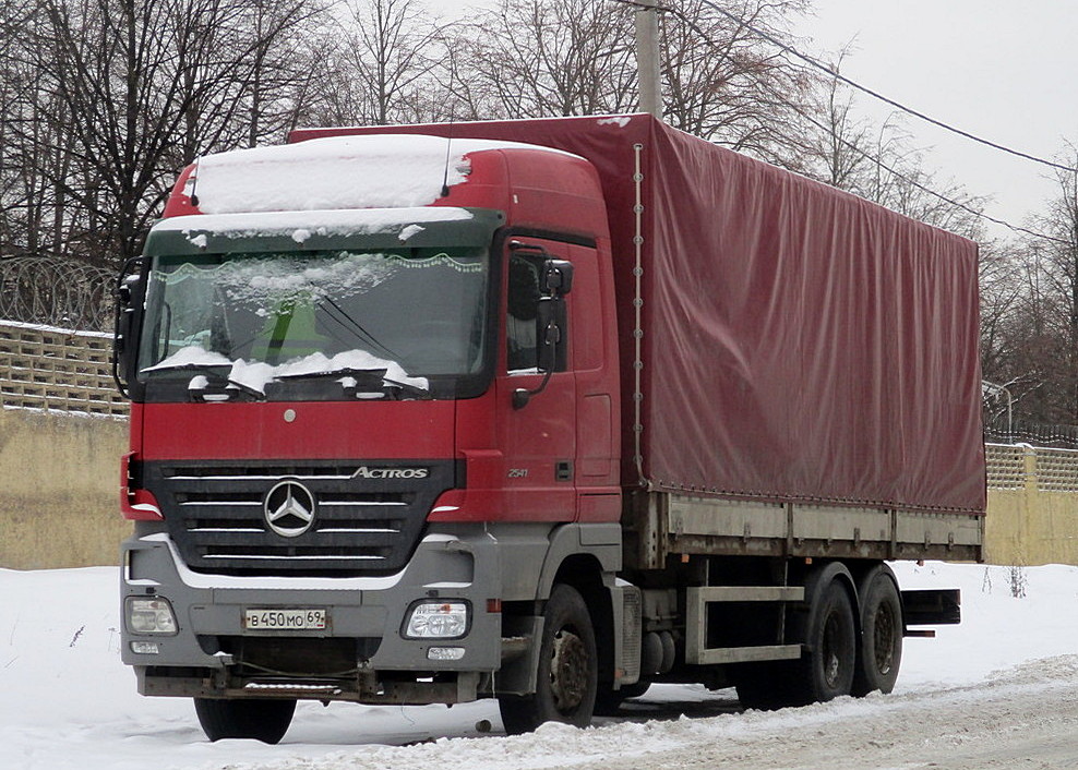 Тверская область, № В 450 МО 69 — Mercedes-Benz Actros ('2003) 2541