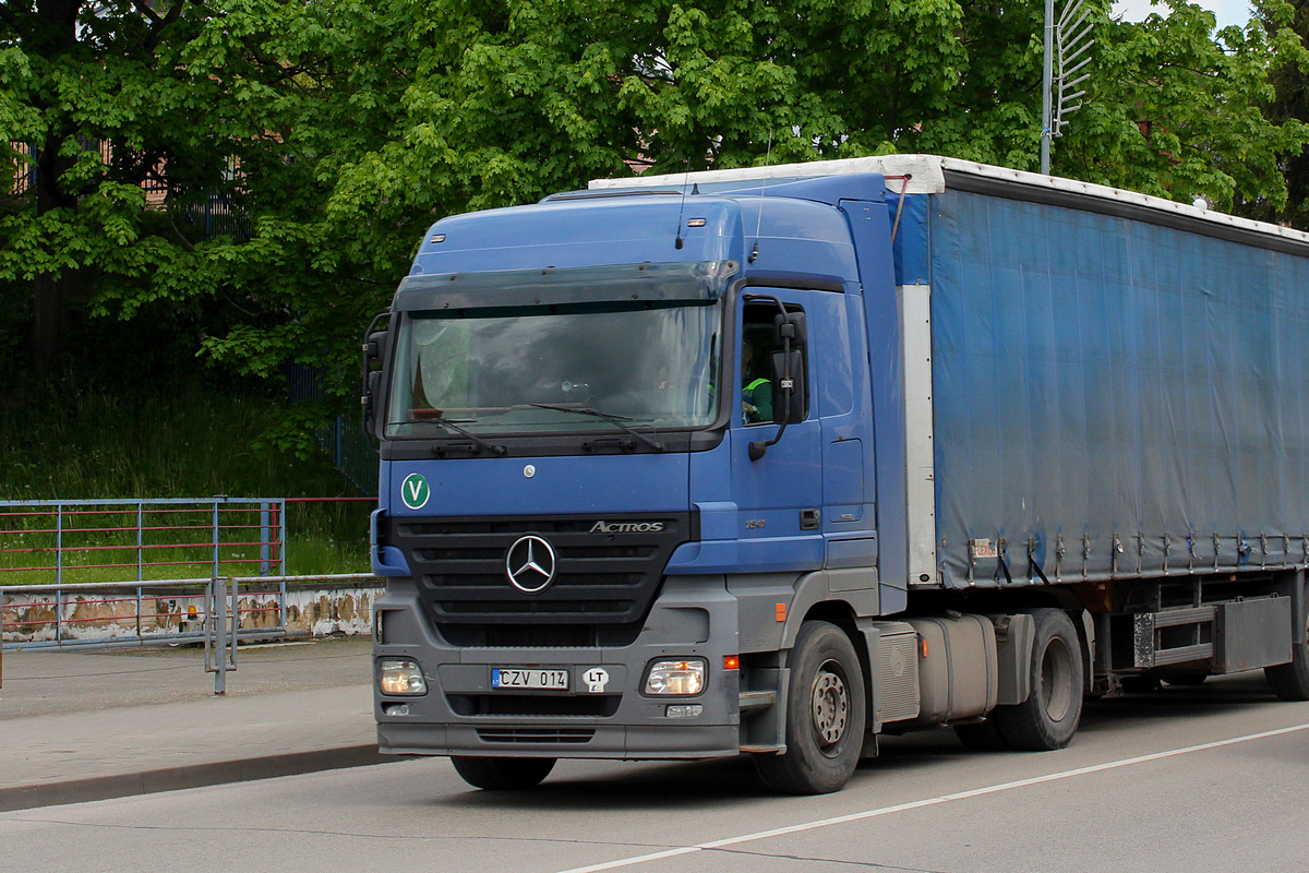 Литва, № CZV 014 — Mercedes-Benz Actros ('2003) 1841