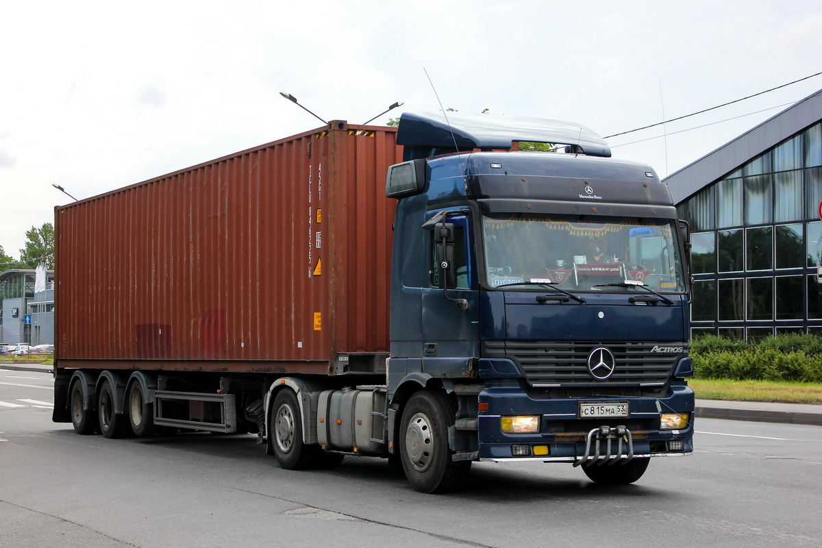 Новгородская область, № С 815 МА 53 — Mercedes-Benz Actros ('1997) 1840