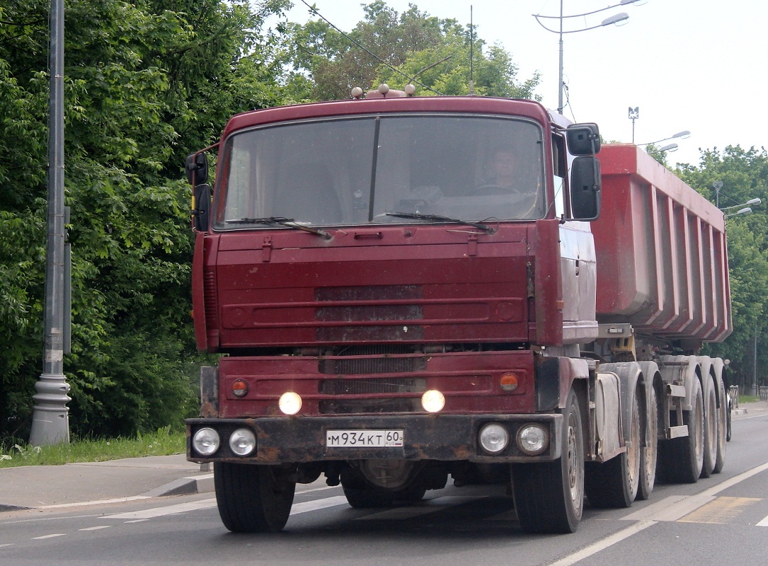 Псковская область, № М 934 КТ 60 — Tatra 815 S1
