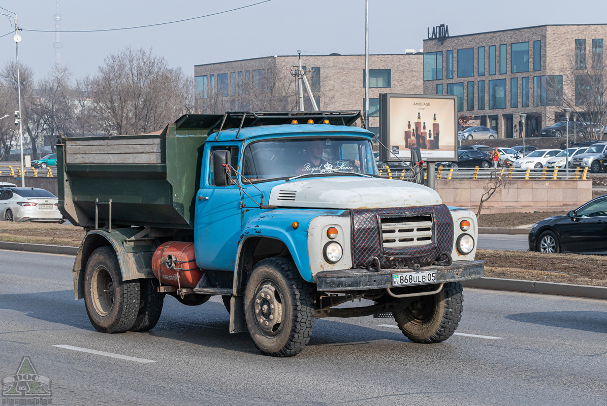 Алматинская область, № 868 ULB 05 — ЗИЛ-495810