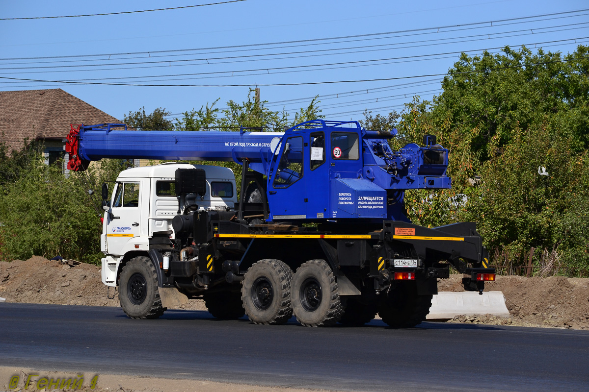 Волгоградская область, № Е 114 МЕ 134 — КамАЗ-43118-46