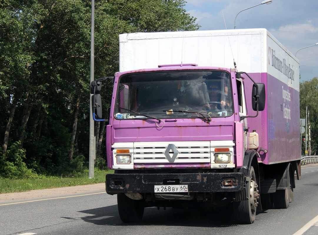 Псковская область, № Х 268 ВУ 60 — Renault Midliner