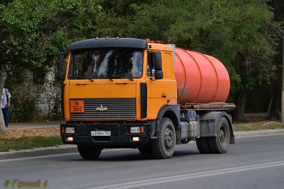 Волгоградская область, № В 399 МТ 134 — МАЗ-543203