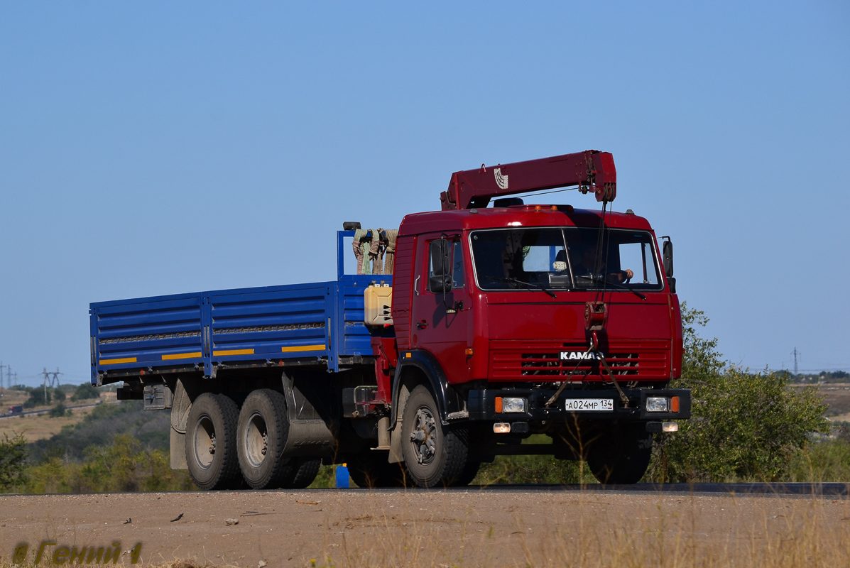 Волгоградская область, № А 024 МР 134 — КамАЗ-53212