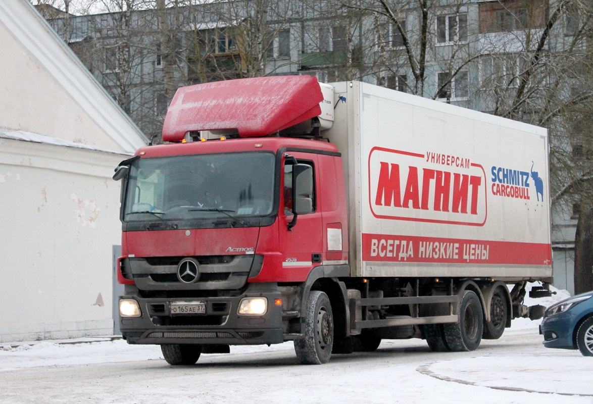 Санкт-Петербург, № О 165 АЕ 37 — Mercedes-Benz Actros ('2009) 2536