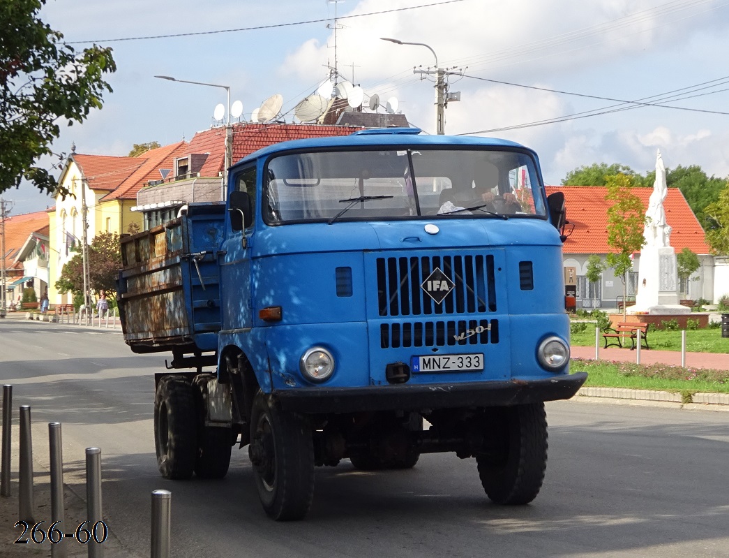 Венгрия, № MNZ-333 — IFA W50LA/K, LA/Z