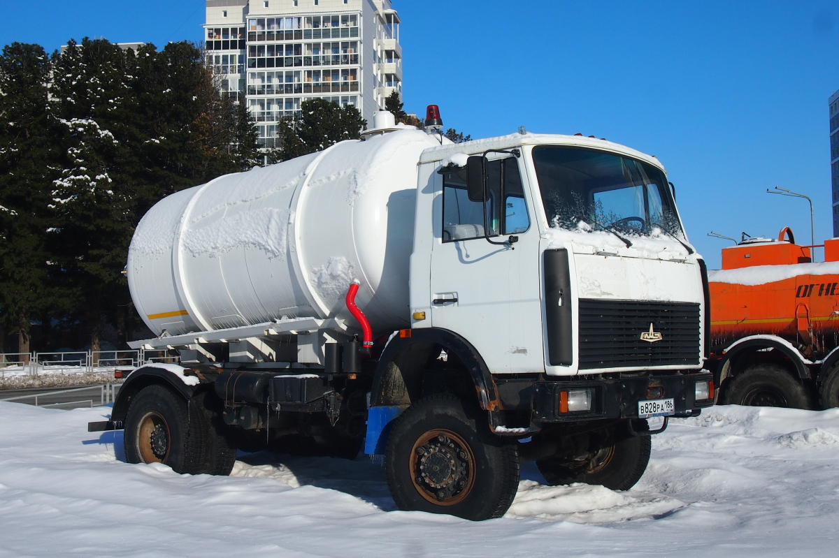 Ханты-Мансийский автоном.округ, № В 828 РА 186 — МАЗ-5434