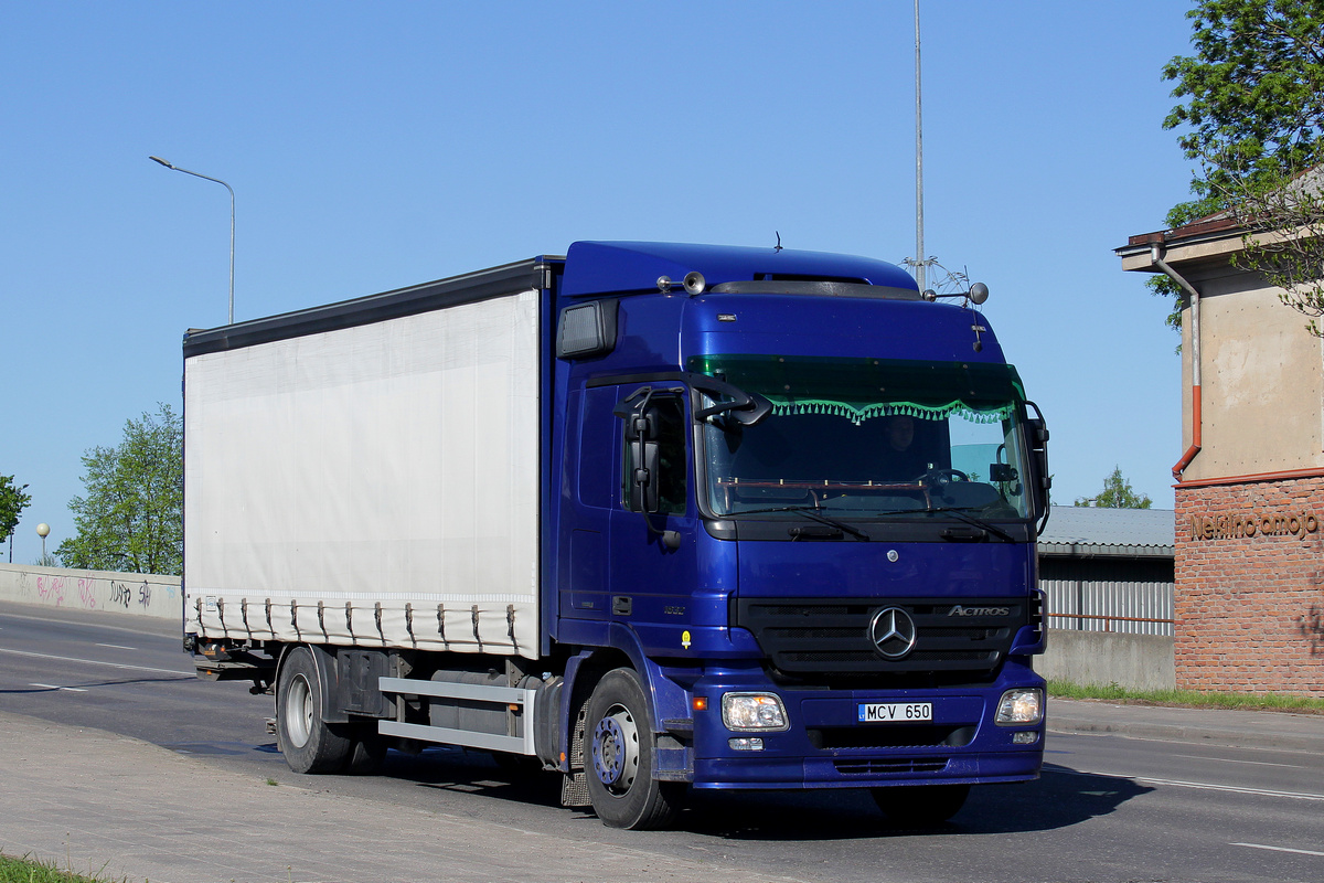 Литва, № MCV 650 — Mercedes-Benz Actros ('2003) 1832