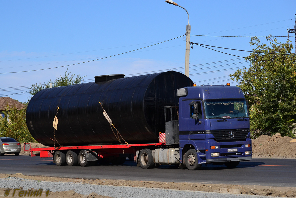 Волгоградская область, № М 879 ВН 34 — Mercedes-Benz Actros ('1997) 1843