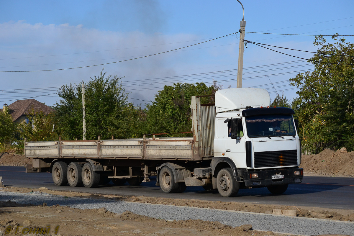 Волгоградская область, № В 480 ХР 134 — МАЗ-543203