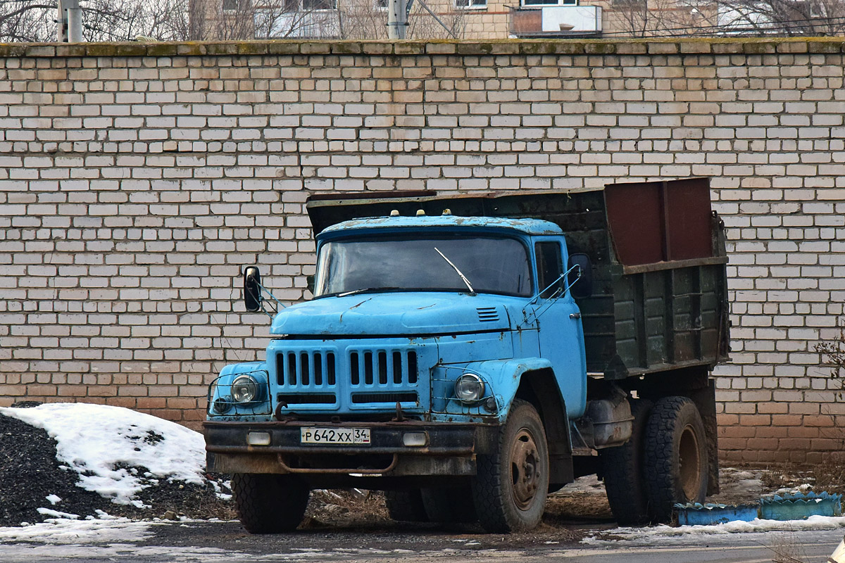 Волгоградская область, № Р 642 ХХ 34 — ЗИЛ-495810