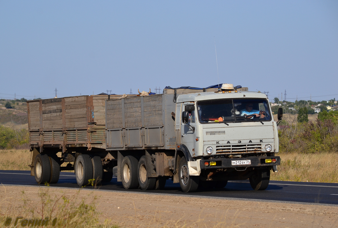 Волгоградская область, № М 212 ЕК 34 — КамАЗ-5320