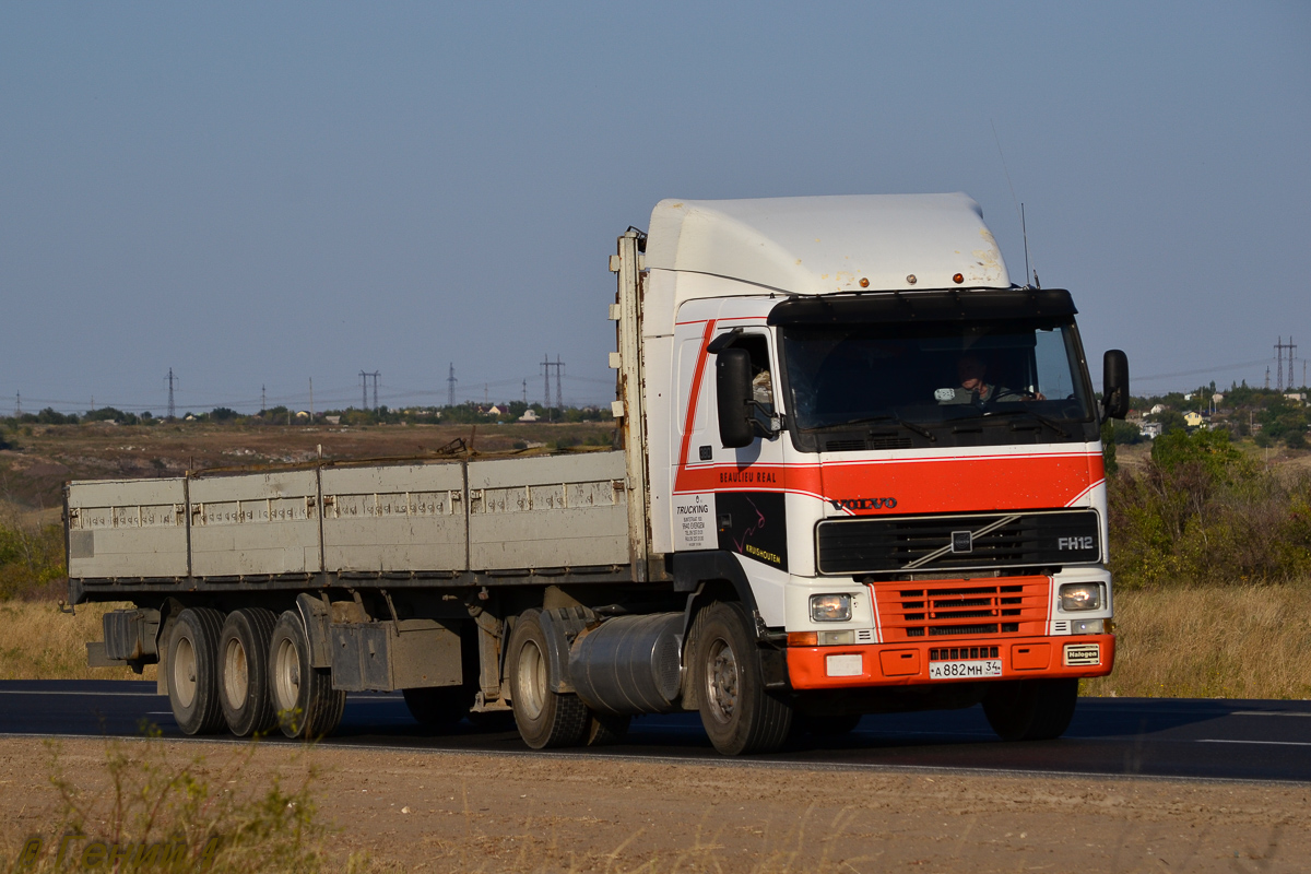 Волгоградская область, № А 882 МН 34 — Volvo ('1993) FH12.380