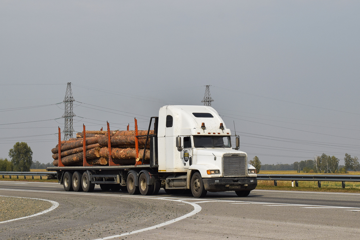 Алтайский край, № А 991 НА 122 — Freightliner FLD 120