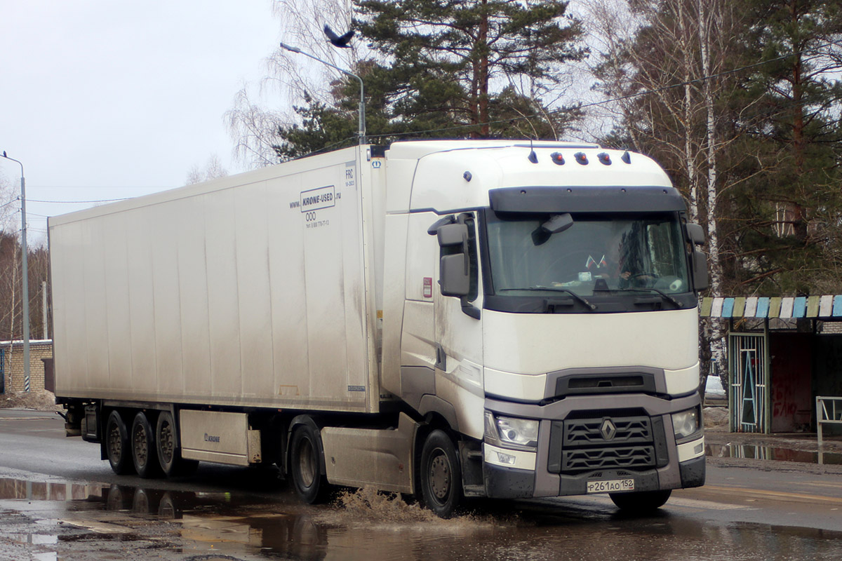 Нижегородская область, № Р 261 АО 152 — Renault T-Series ('2013)