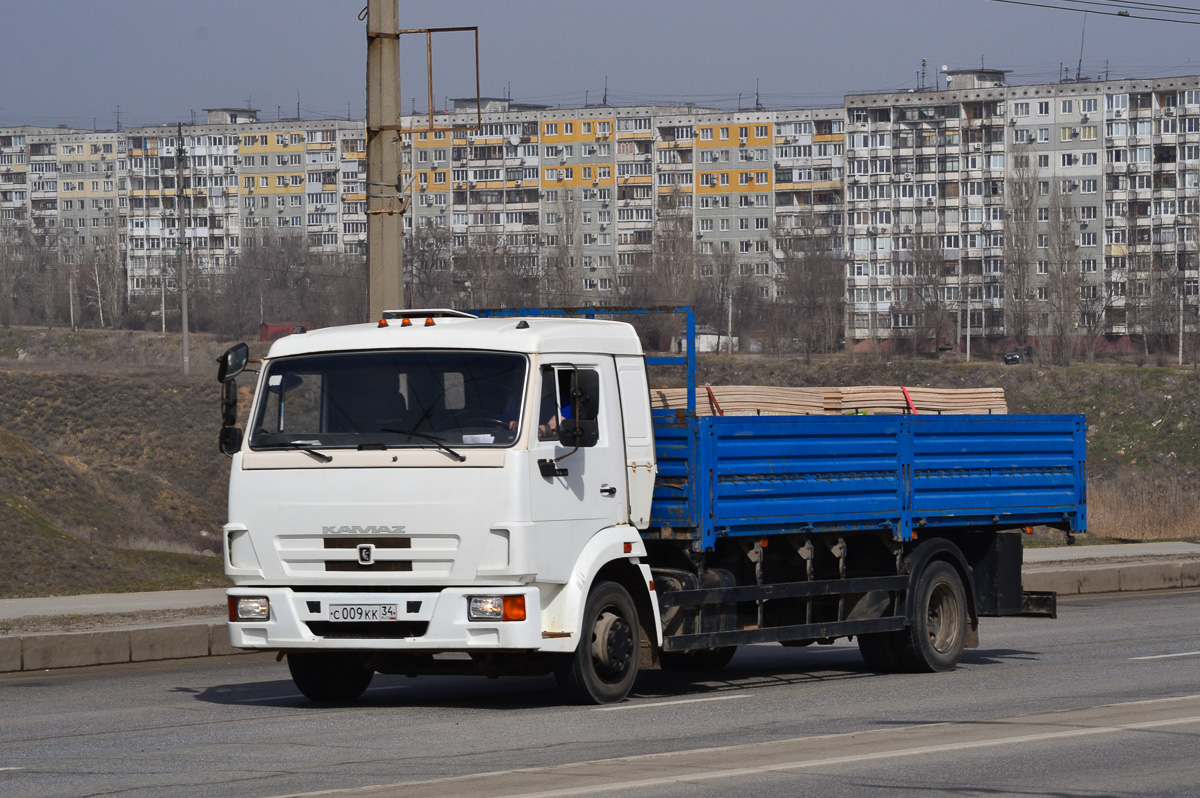 Волгоградская область, № С 009 КК 34 — КамАЗ-4308-C3