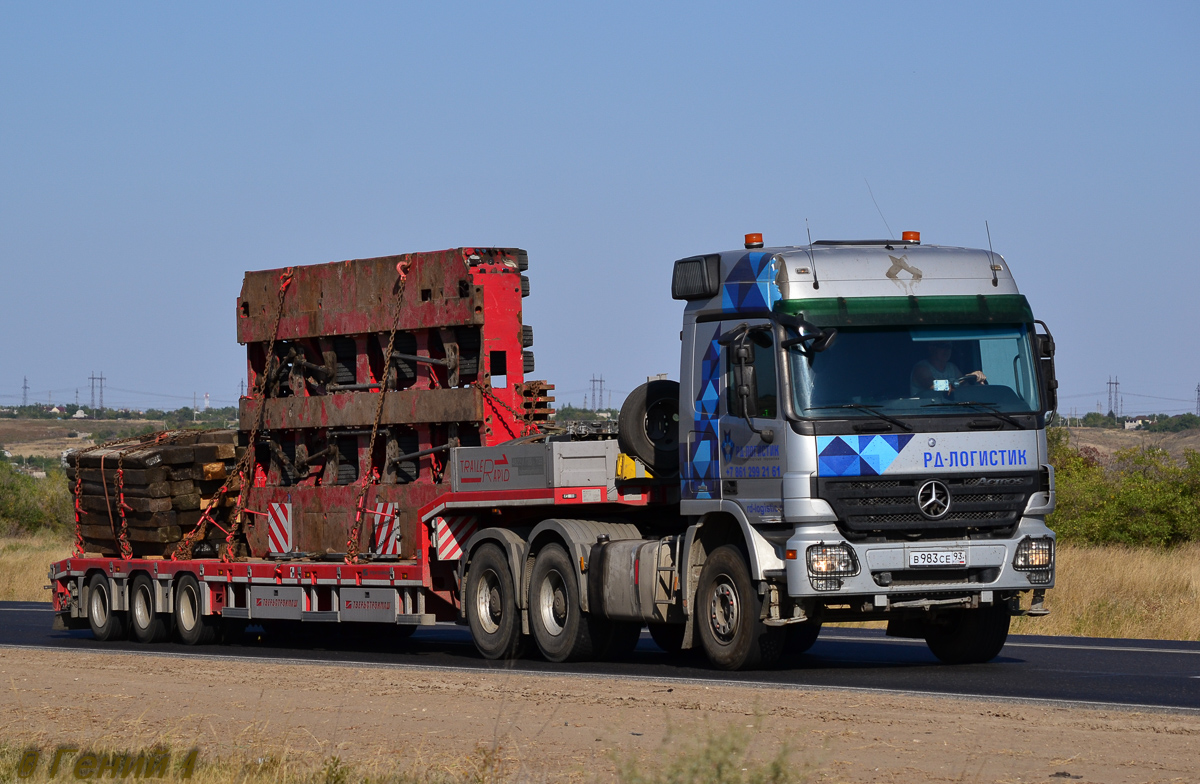 Краснодарский край, № В 983 СЕ 93 — Mercedes-Benz Actros ('2003)