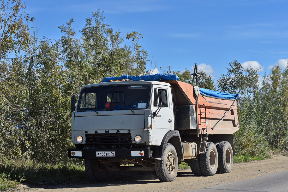 Саха (Якутия), № Р 163 ВХ 14 — КамАЗ-55111 [551110]